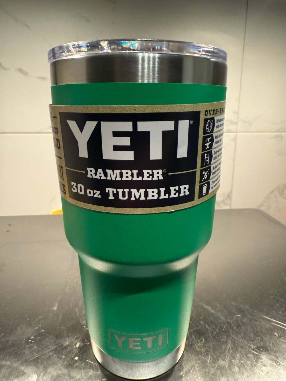 NWT YETI Rambler 30 oz Tumbler with MagSlider Lid – Verde Green